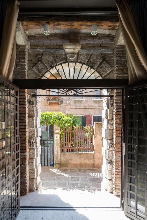 Poli Venezia