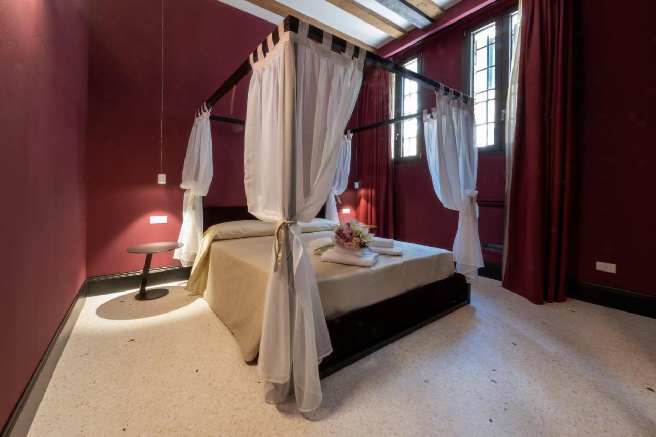 Apartahotel Poli Venezia
